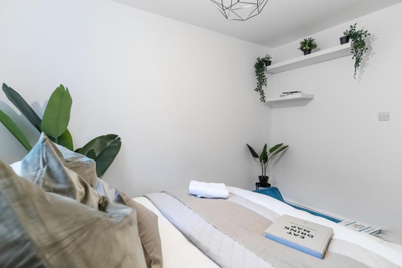 Chic 3 Bed Apartment Near London Bridge With Balcony Extérieur photo