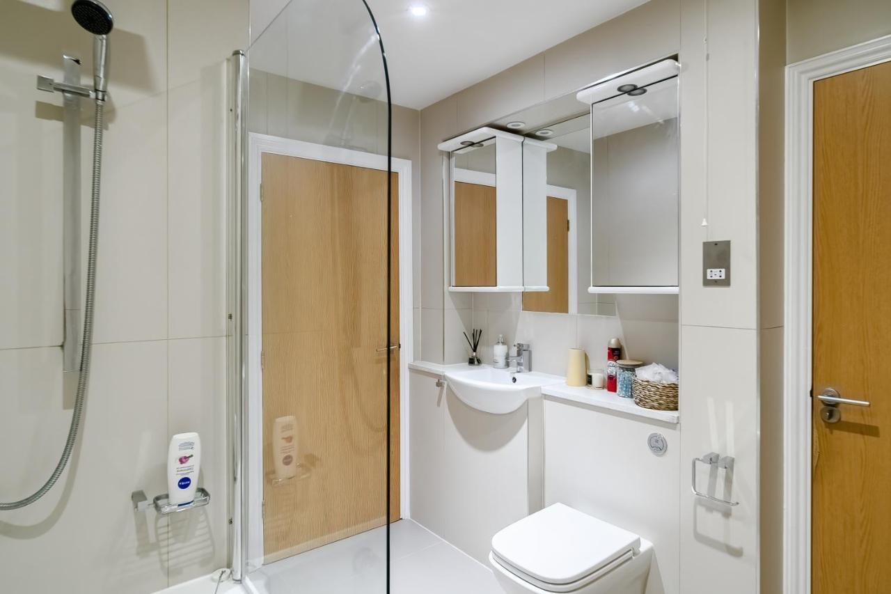 Chic 3 Bed Apartment Near London Bridge With Balcony Extérieur photo
