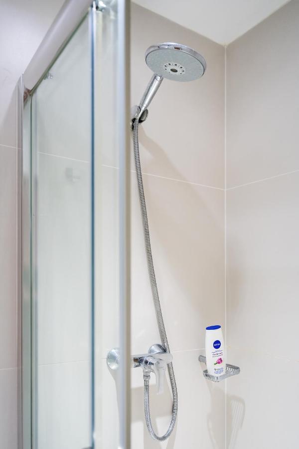 Chic 3 Bed Apartment Near London Bridge With Balcony Extérieur photo
